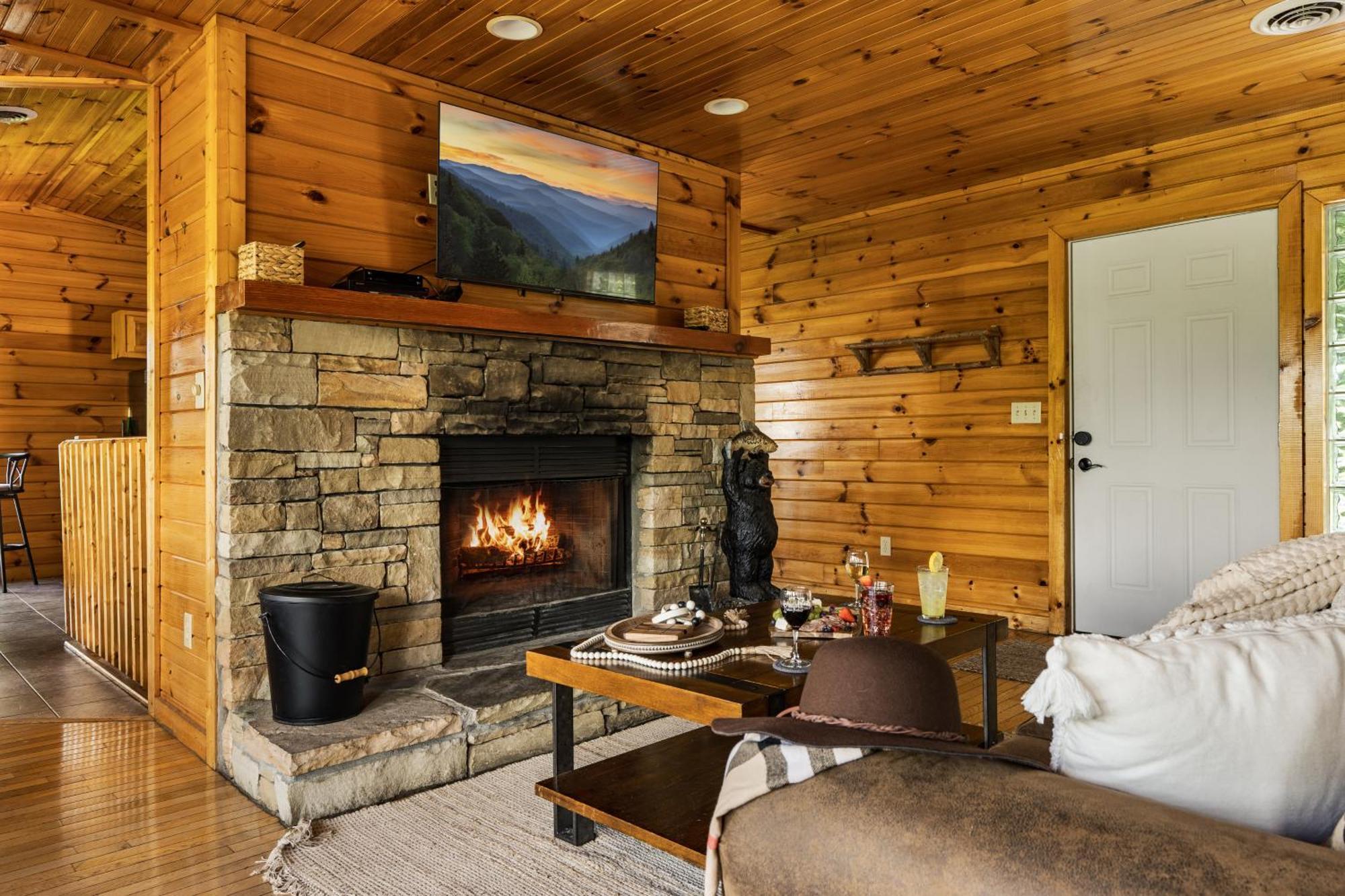 Elevista - Quaint&Private-Views-Hottub-Pooltable-Bears-3 Clubhouse Pools Villa Gatlinburg Eksteriør billede